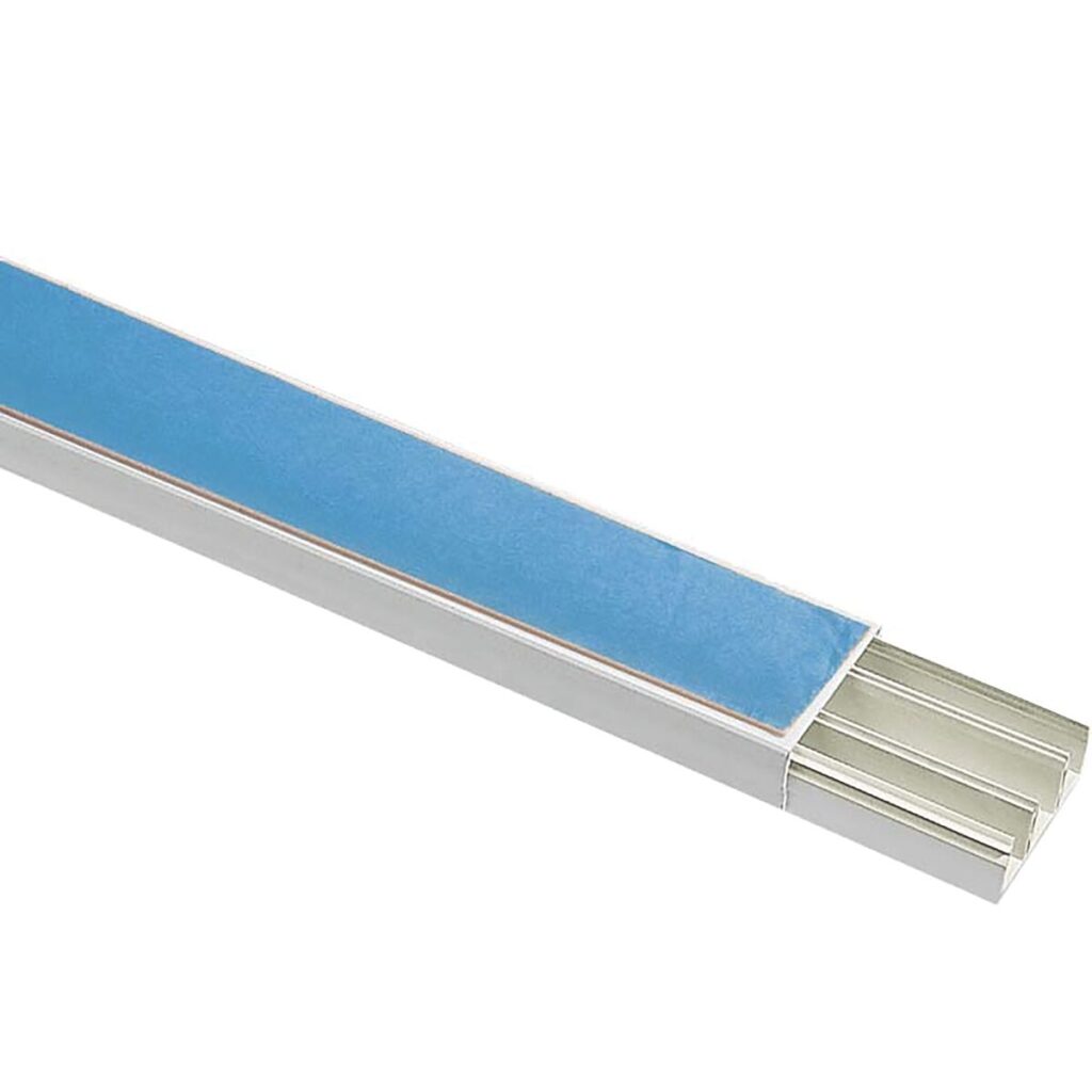 Canaleta Tramontina 40x20x2000mm Branca com Divisória e Fita